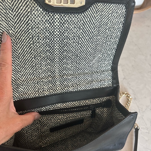 EUC Rebecca Minkoff quilted Love crossbody - Picture 9 of 9